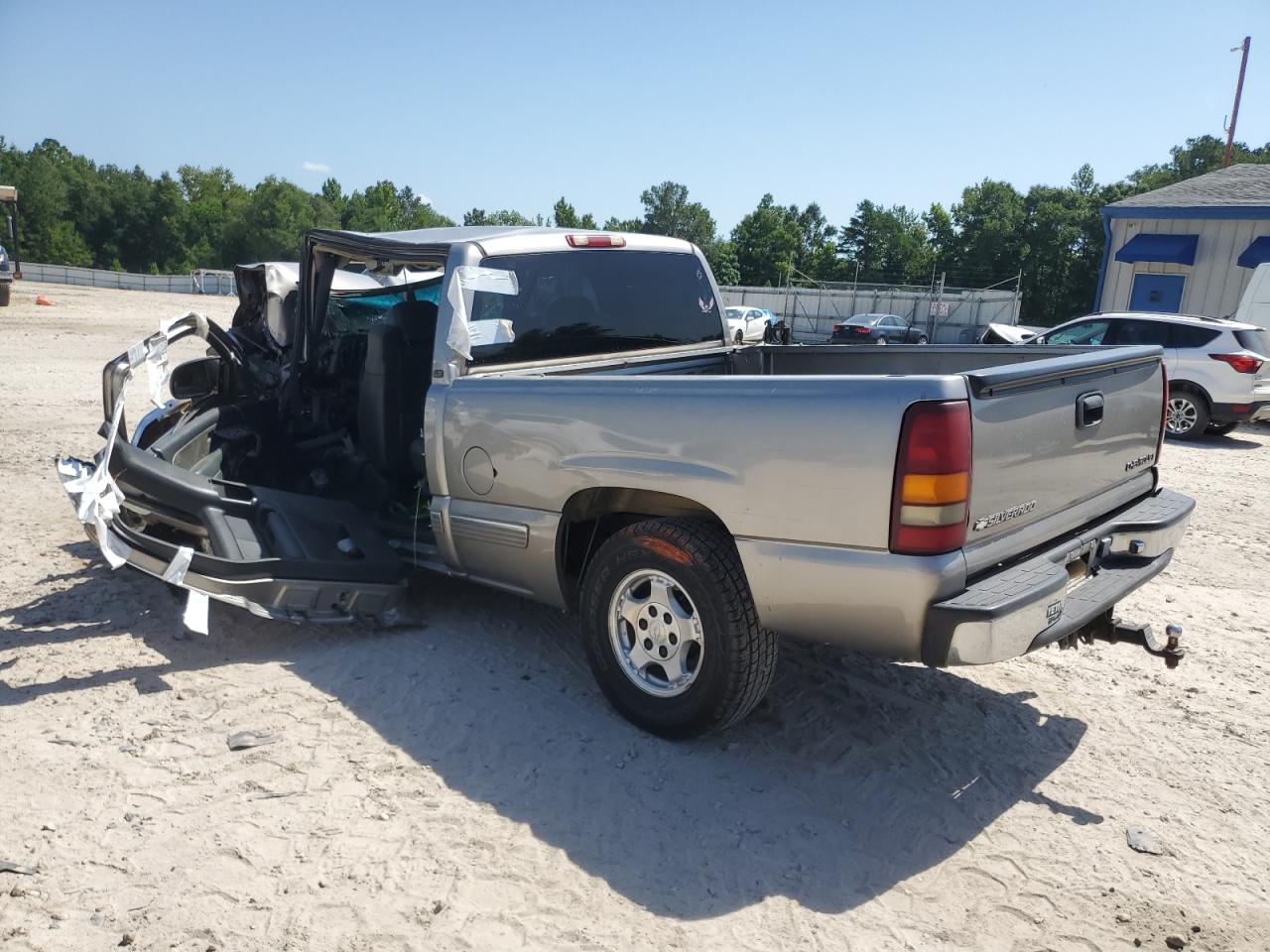 2000 Chevrolet Silverado C1500 VIN: 2GCEC19T2Y1389742 Lot: 64761895