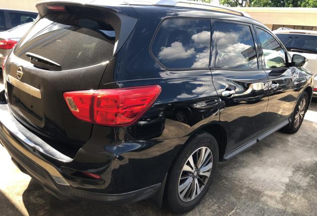  NISSAN PATHFINDER 2017 Czarny