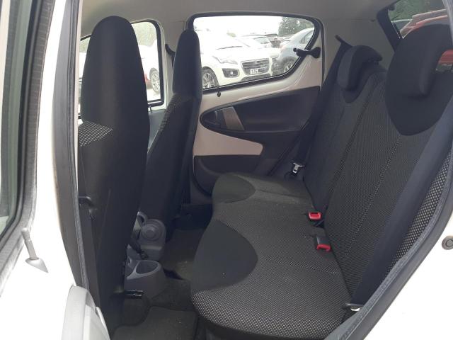 2011 TOYOTA AYGO GO VV