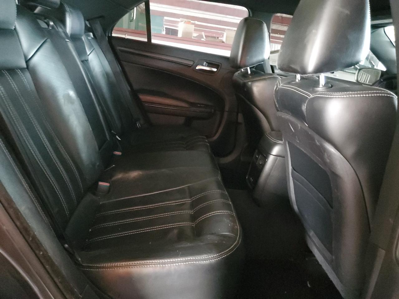 2015 Chrysler 300 S VIN: 2C3CCAGG4FH814433 Lot: 66609115