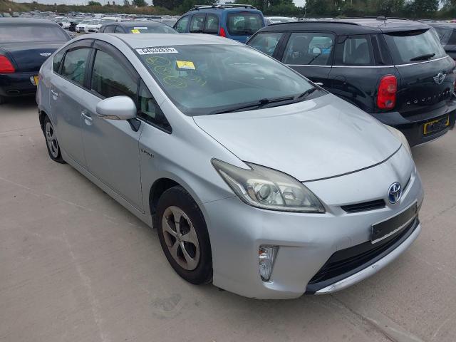2014 TOYOTA PRIUS HYBR