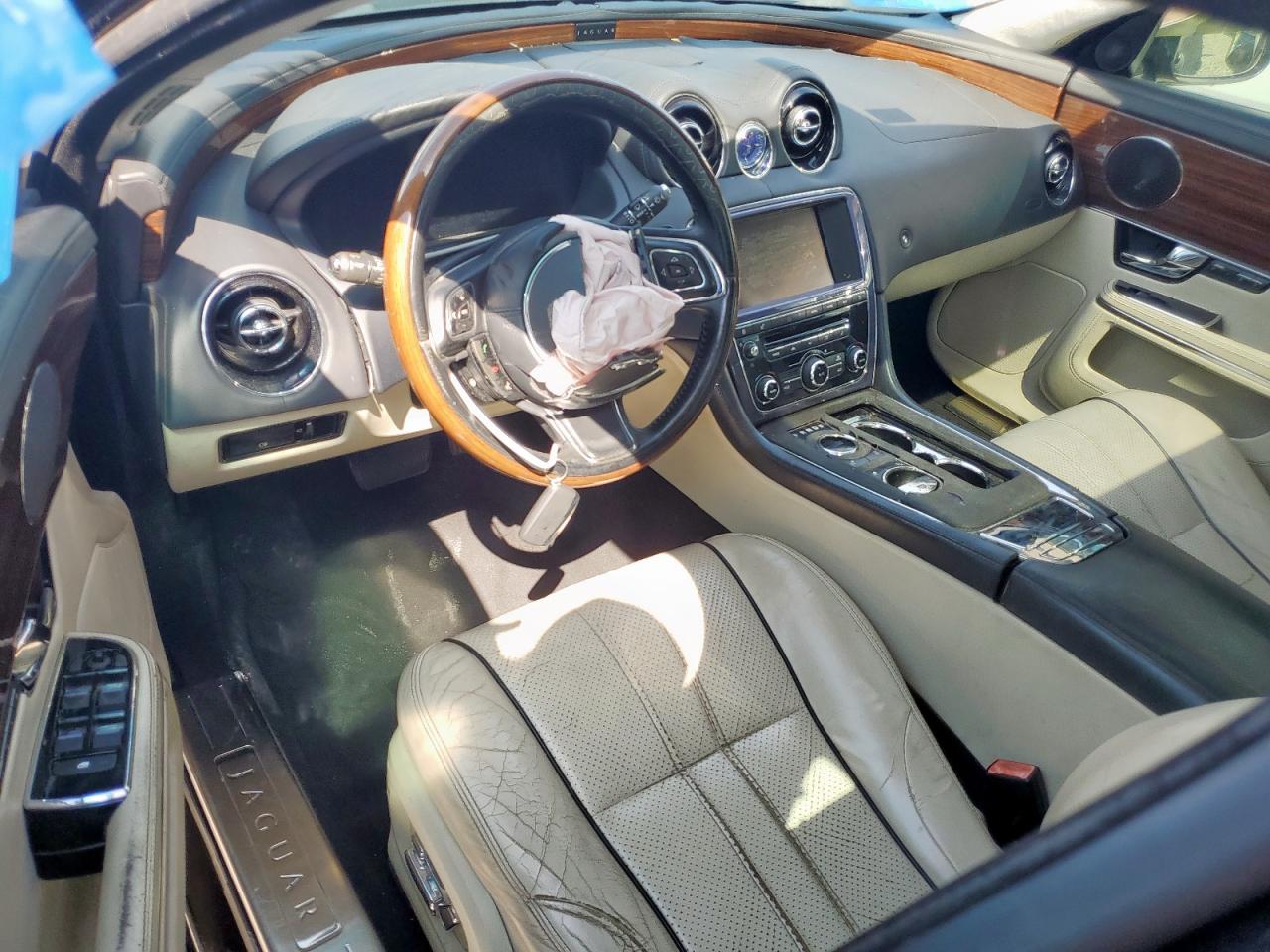 2012 Jaguar Xjl VIN: SAJWA2GB7CLV38998 Lot: 59899135