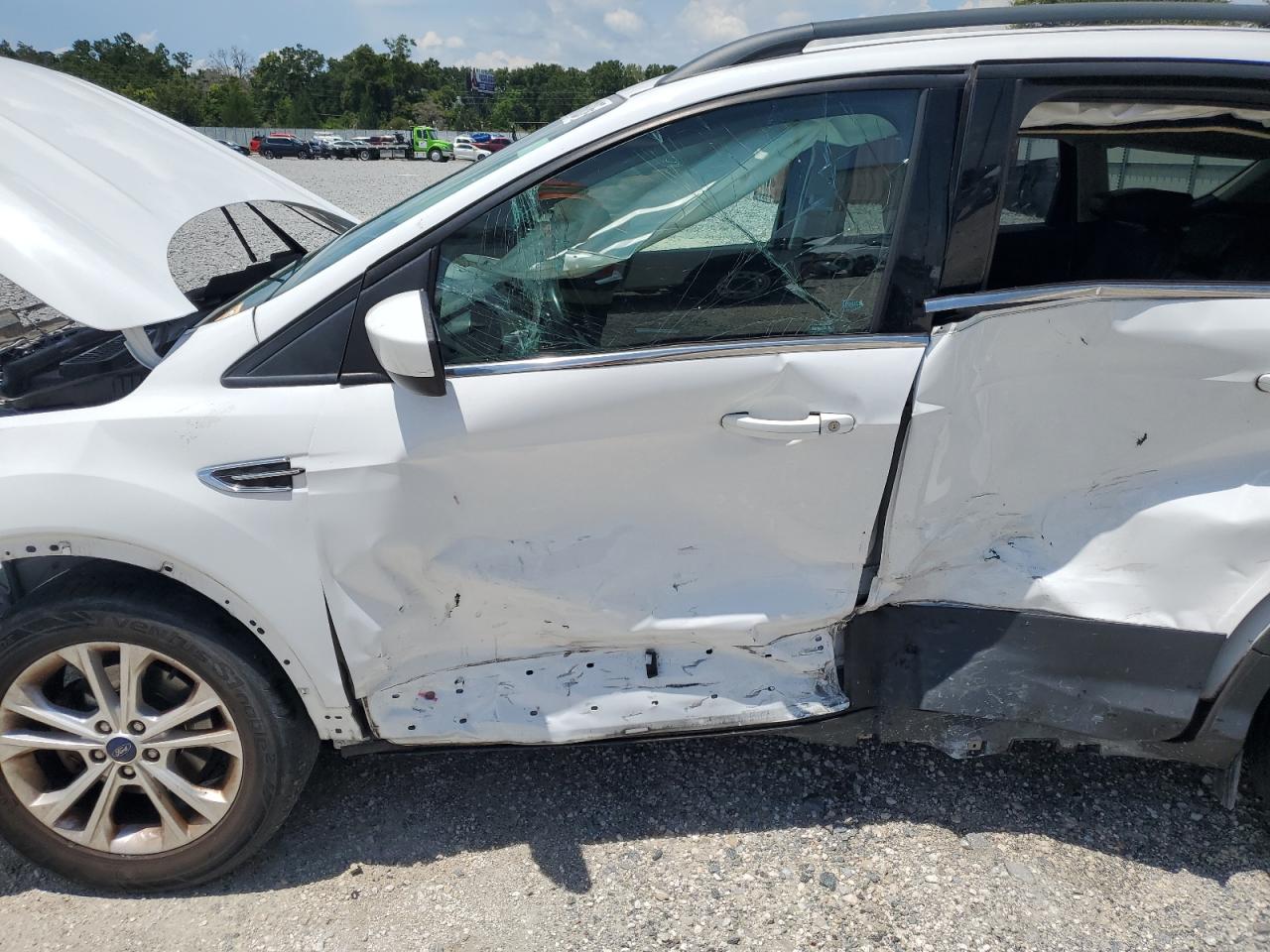 2017 Ford Escape Se VIN: 1FMCU0GD7HUF05379 Lot: 64056105
