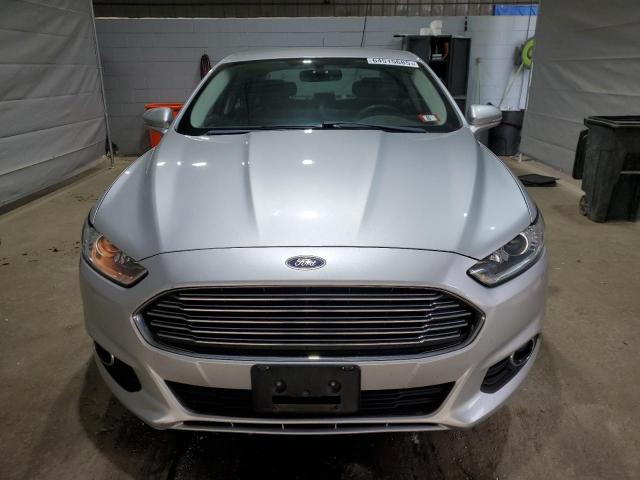  FORD FUSION 2016 Серебристый