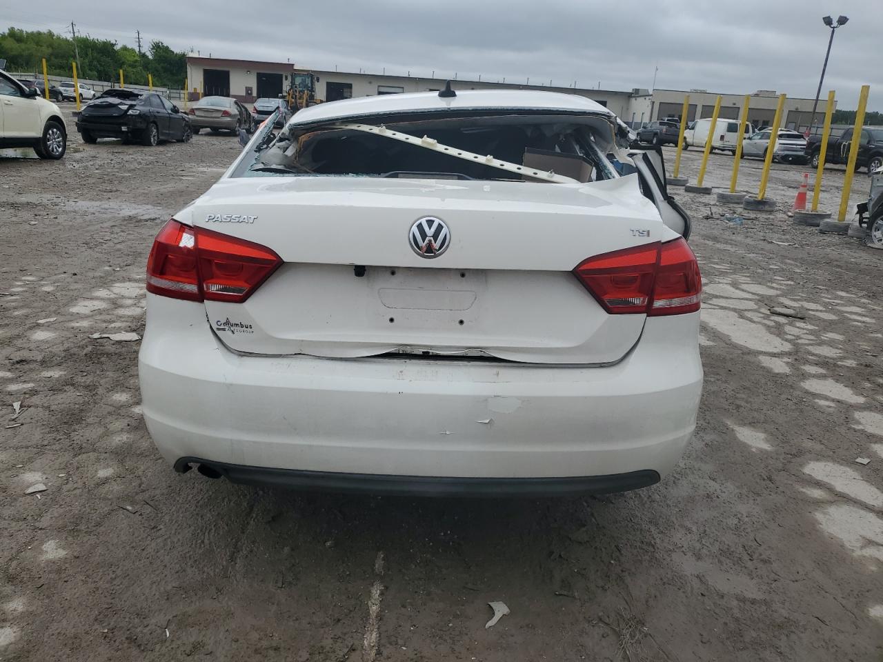 2015 Volkswagen Passat S VIN: 1VWAT7A34FC057660 Lot: 66917935