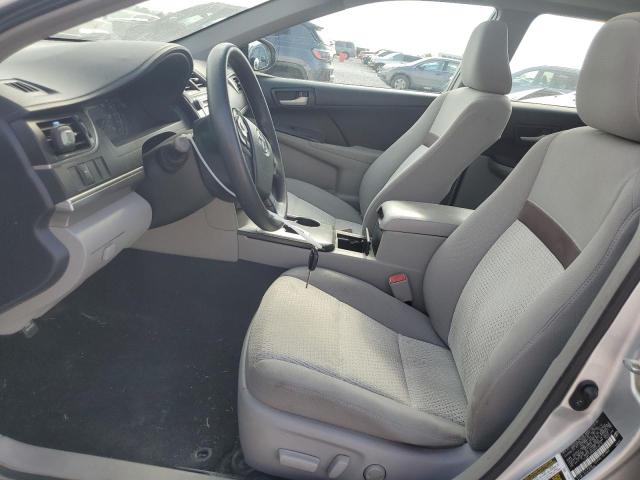  TOYOTA CAMRY 2013 Srebrny