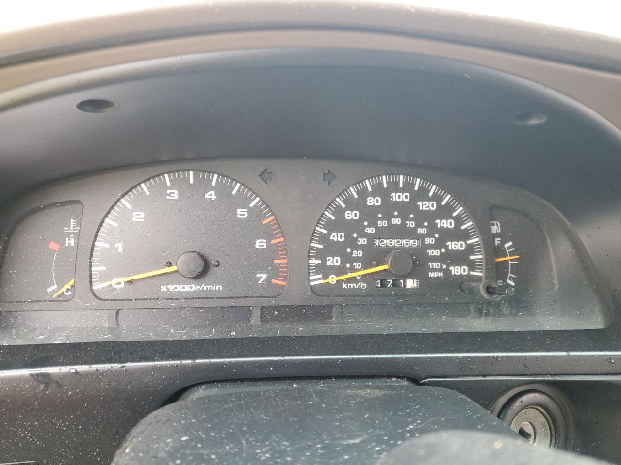 1997 Toyota 4Runner Limited VIN: JT3HN87RXV0116566 Lot: 62145585