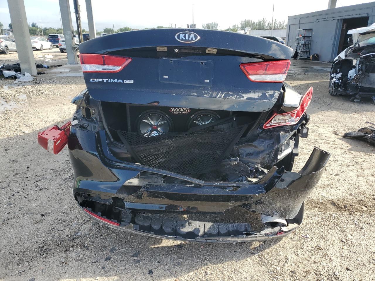2017 Kia Optima Lx VIN: 5XXGT4L35HG155835 Lot: 64900385