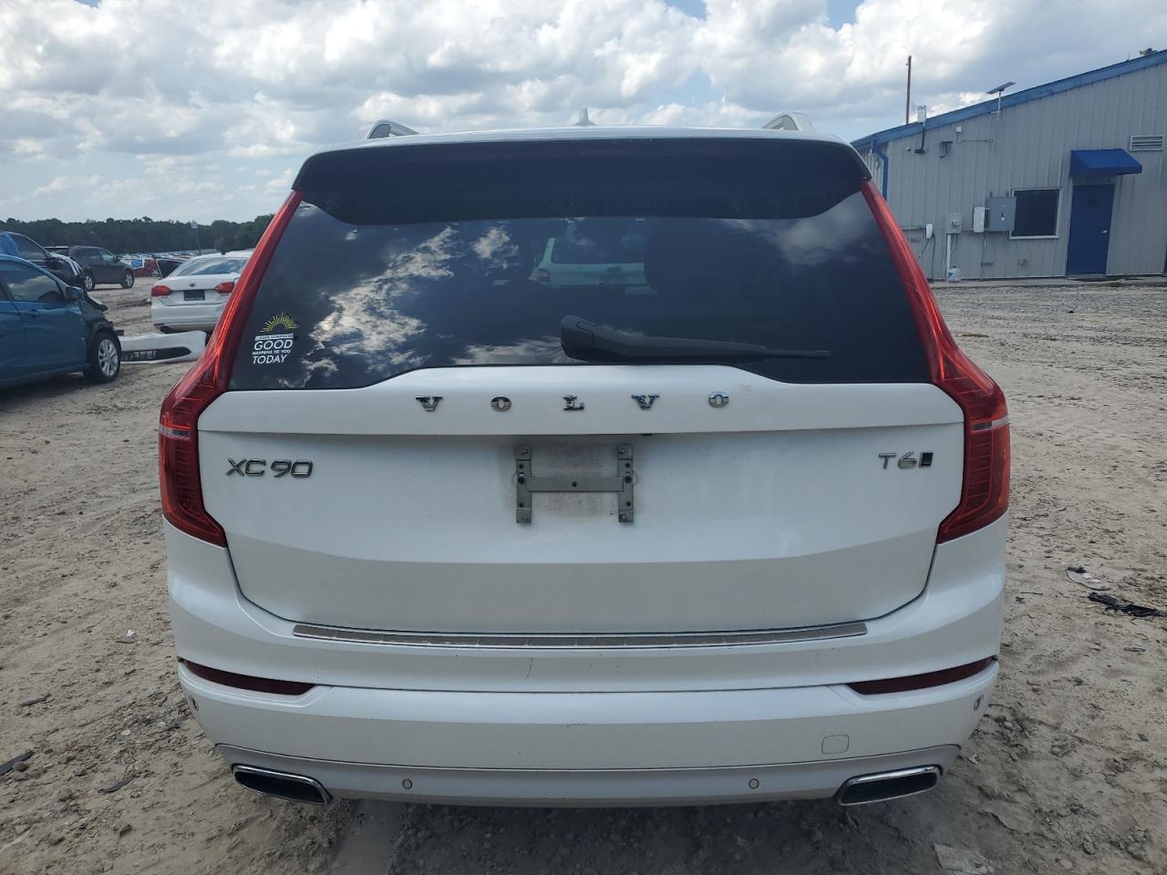 2017 Volvo Xc90 T6 VIN: YV4A22PK8H1141113 Lot: 64382545