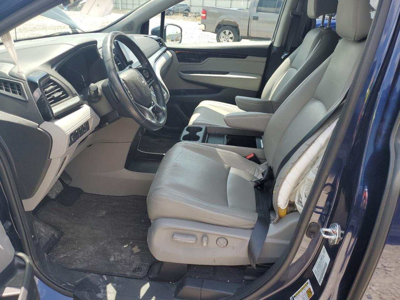 2022 Honda Odyssey Touring VIN: 5FNRL6H84NB001589 Lot: 65760175