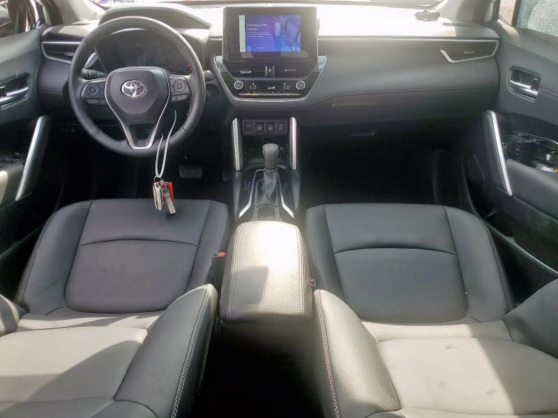  TOYOTA COROLLA CR 2024 Белы