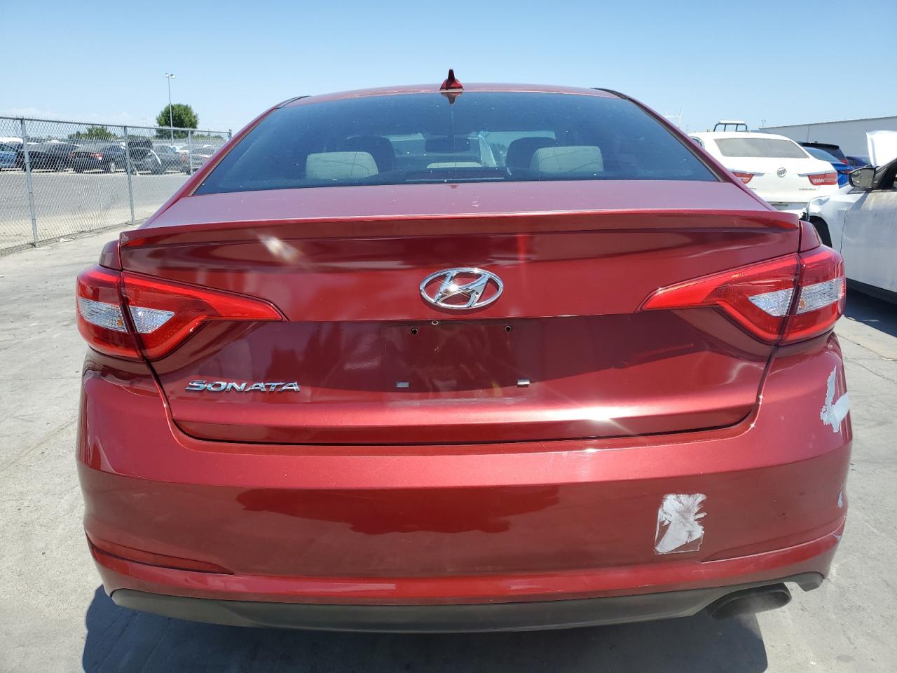 2016 Hyundai Sonata Se VIN: 5NPE24AF2GH396701 Lot: 63276395
