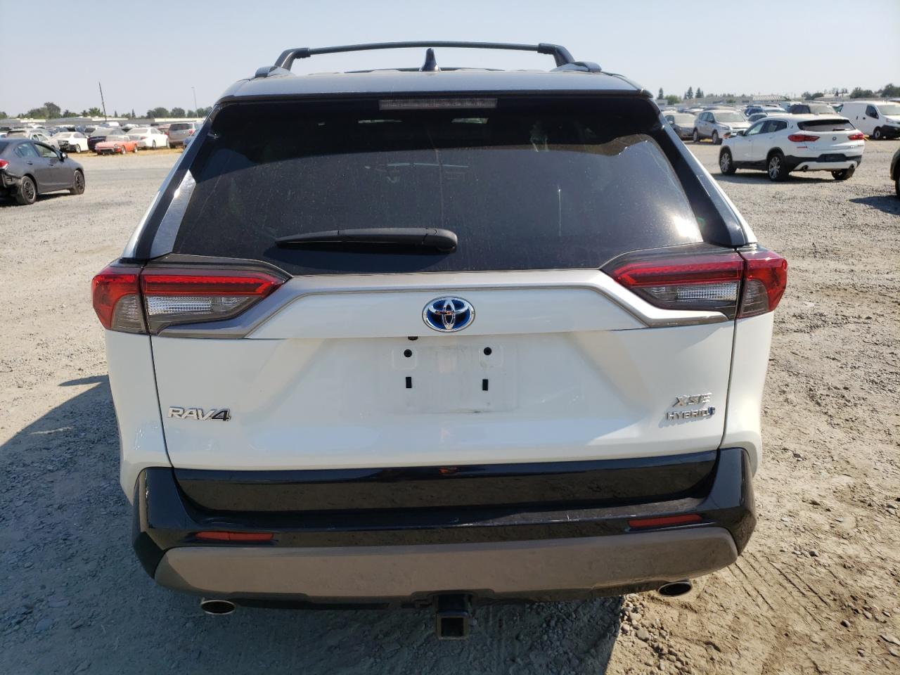 2021 Toyota Rav4 Xse VIN: 2T3E6RFV2MW027505 Lot: 63230635