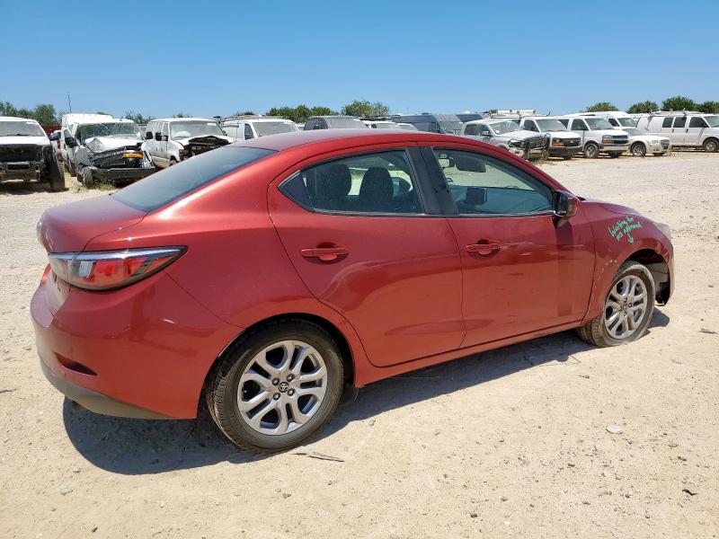  TOYOTA YARIS 2017 Burgundy