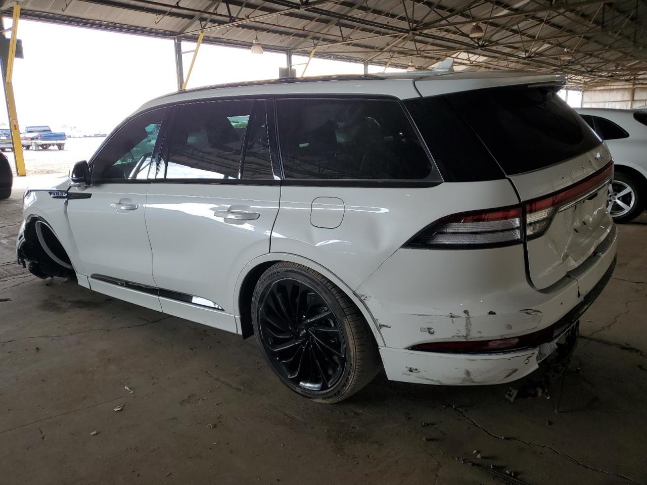 2023 Lincoln Aviator Reserve white null gas 5LM5J7WC9PGL19520 photo #3