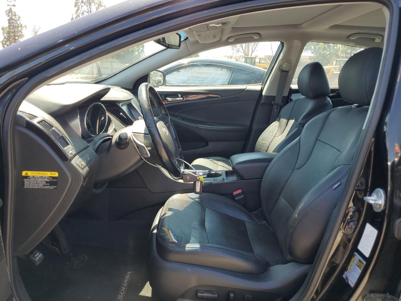 5NPEC4AB2EH815251 2014 Hyundai Sonata Se