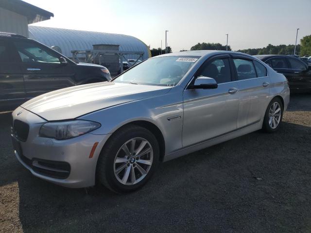 Sedans BMW 5 SERIES 2014 Srebrny