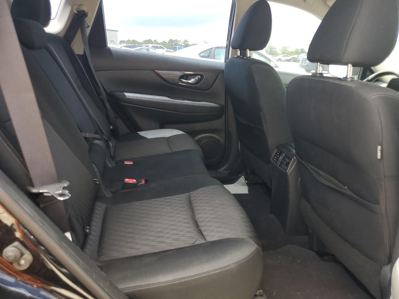 2017 Nissan Rogue S VIN: KNMAT2MT7HP616597 Lot: 64873765