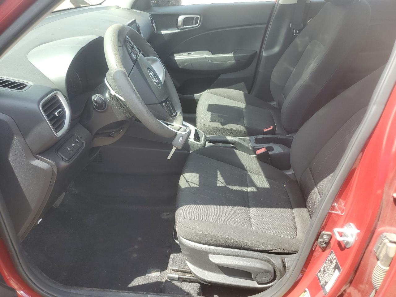 2020 Hyundai Venue Se VIN: KMHRB8A33LU014055 Lot: 63443975