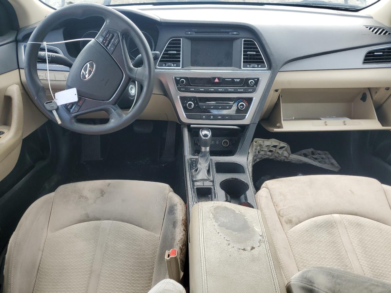 2017 Hyundai Sonata Se VIN: 5NPE24AF7HH550885 Lot: 64350665