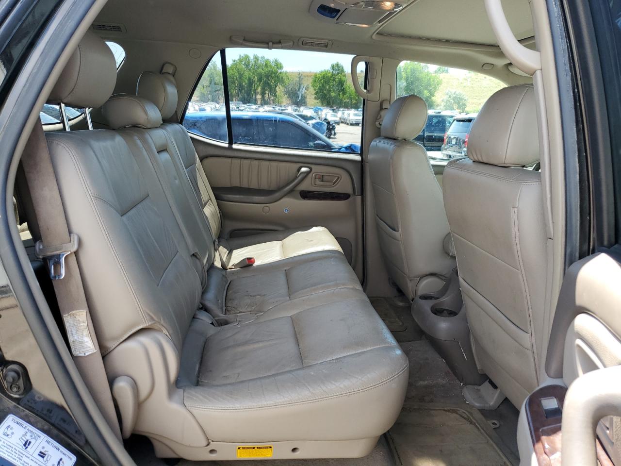 2005 Toyota Sequoia Limited VIN: 5TDBT48A85S242415 Lot: 64496885
