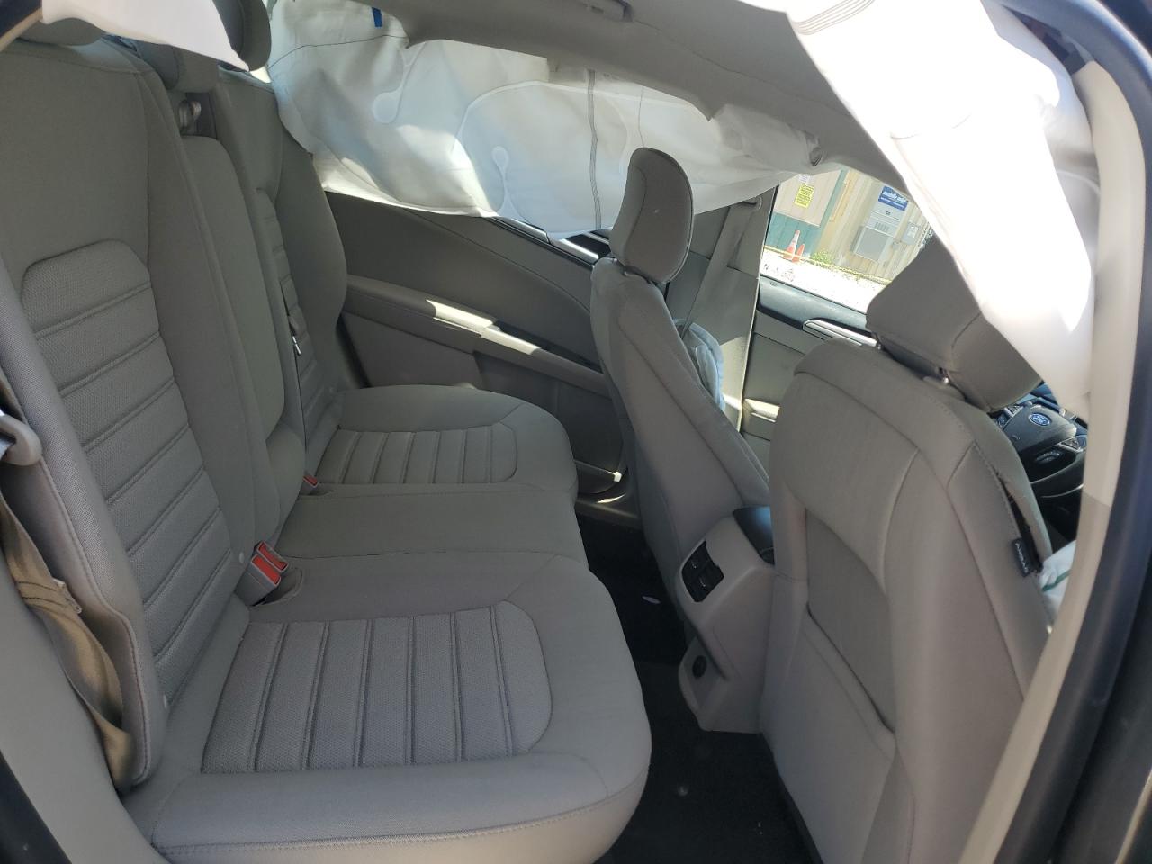 2020 Ford Fusion Se VIN: 3FA6P0H73LR239964 Lot: 64450415