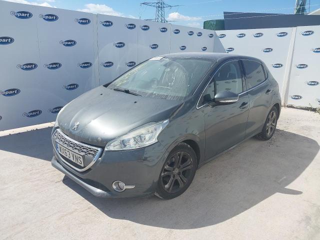 PEUGEOT 208 ALLURE 2013