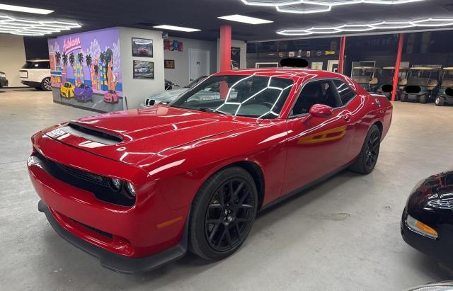 Купе DODGE CHALLENGER 2016 Красный