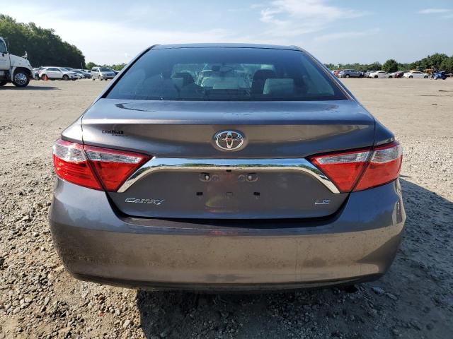  TOYOTA CAMRY 2017 Серый