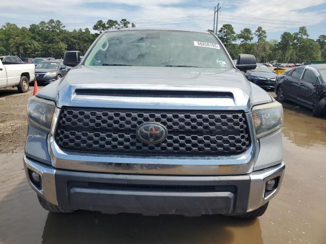 Pickups TOYOTA TUNDRA 2018 Szary
