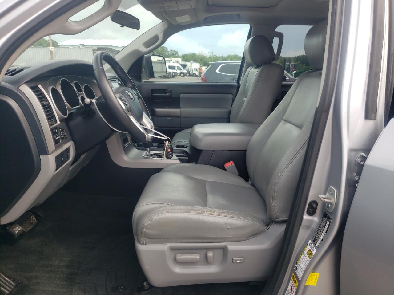 2014 Toyota Sequoia Sr5 VIN: 5TDBY5G14ES100040 Lot: 64576205