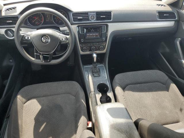  VOLKSWAGEN PASSAT 2016 Белы