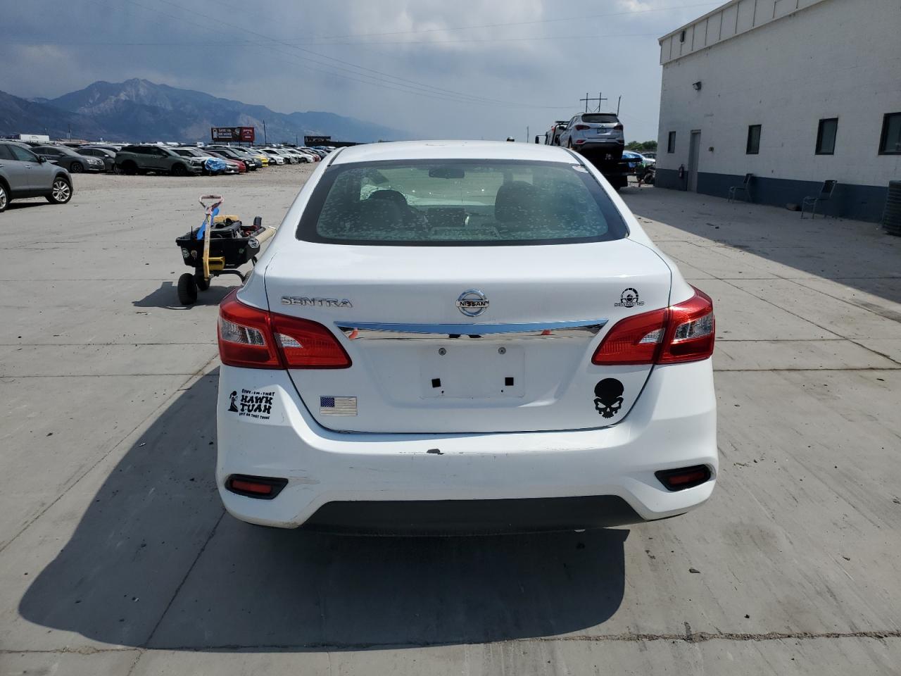 2017 Nissan Sentra S VIN: 3N1AB7AP8HY323347 Lot: 65266235