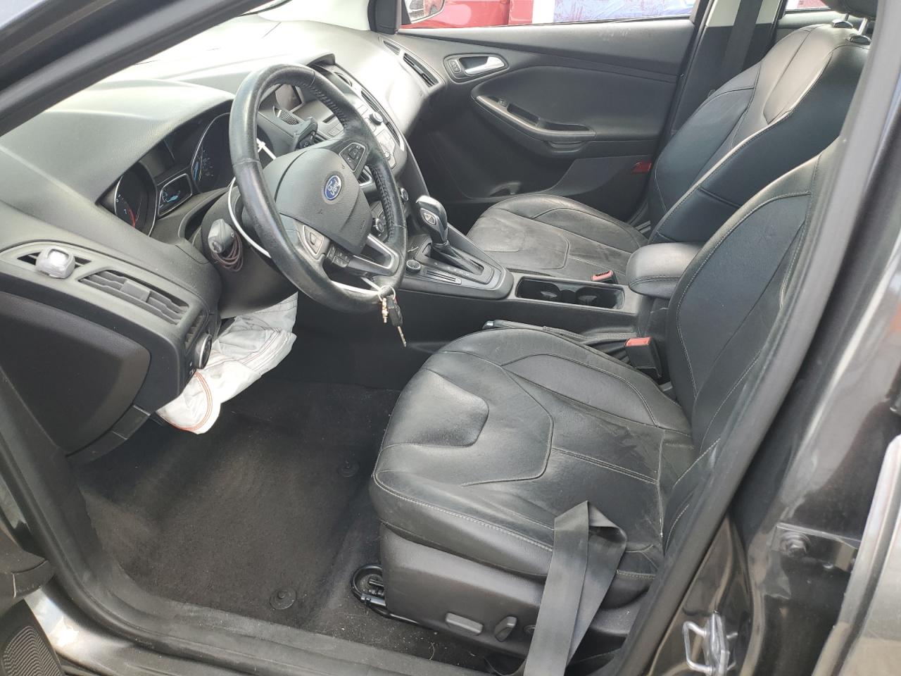 2015 Ford Focus Se VIN: 1FADP3F23FL319123 Lot: 63229995