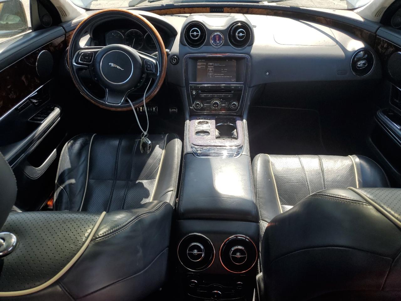2011 Jaguar Xjl VIN: SAJWA2GB1BLV04778 Lot: 63715395
