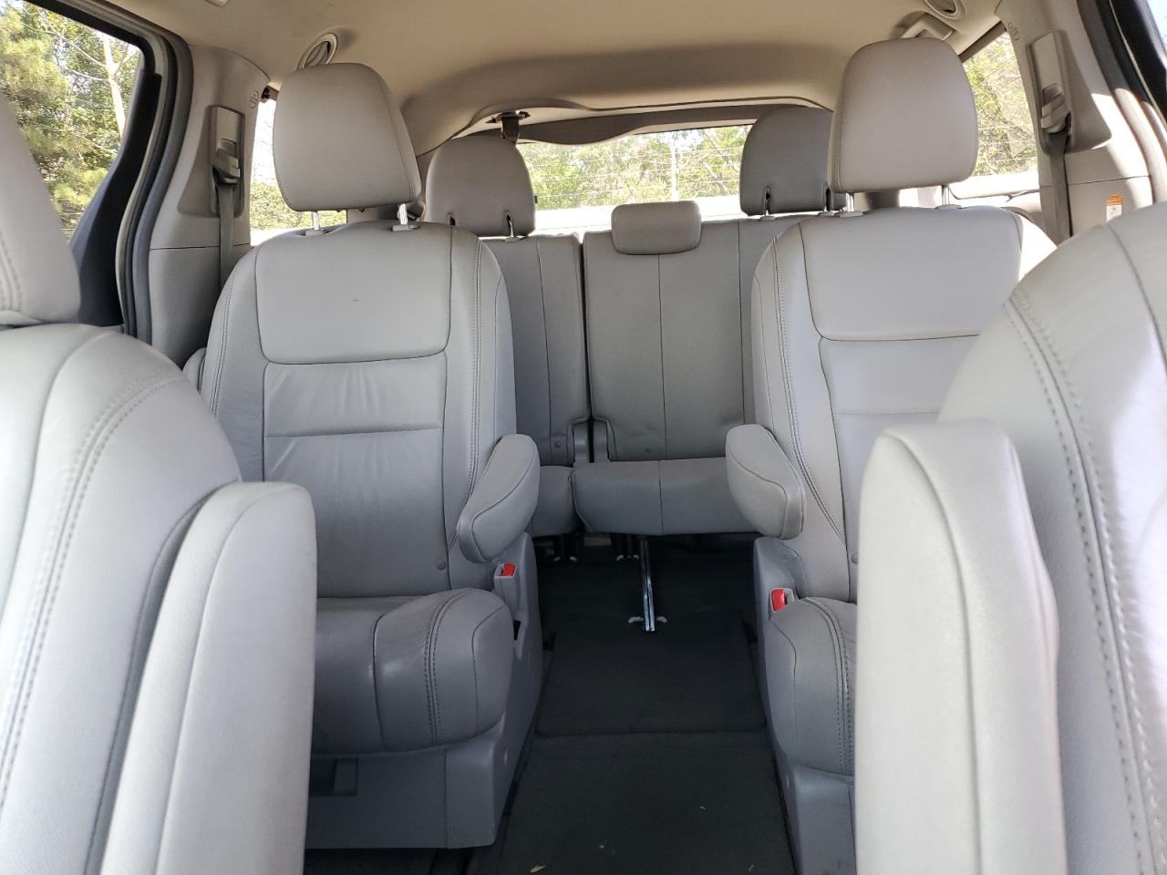 2015 Toyota Sienna Xle VIN: 5TDDK3DCXFS118788 Lot: 63985925