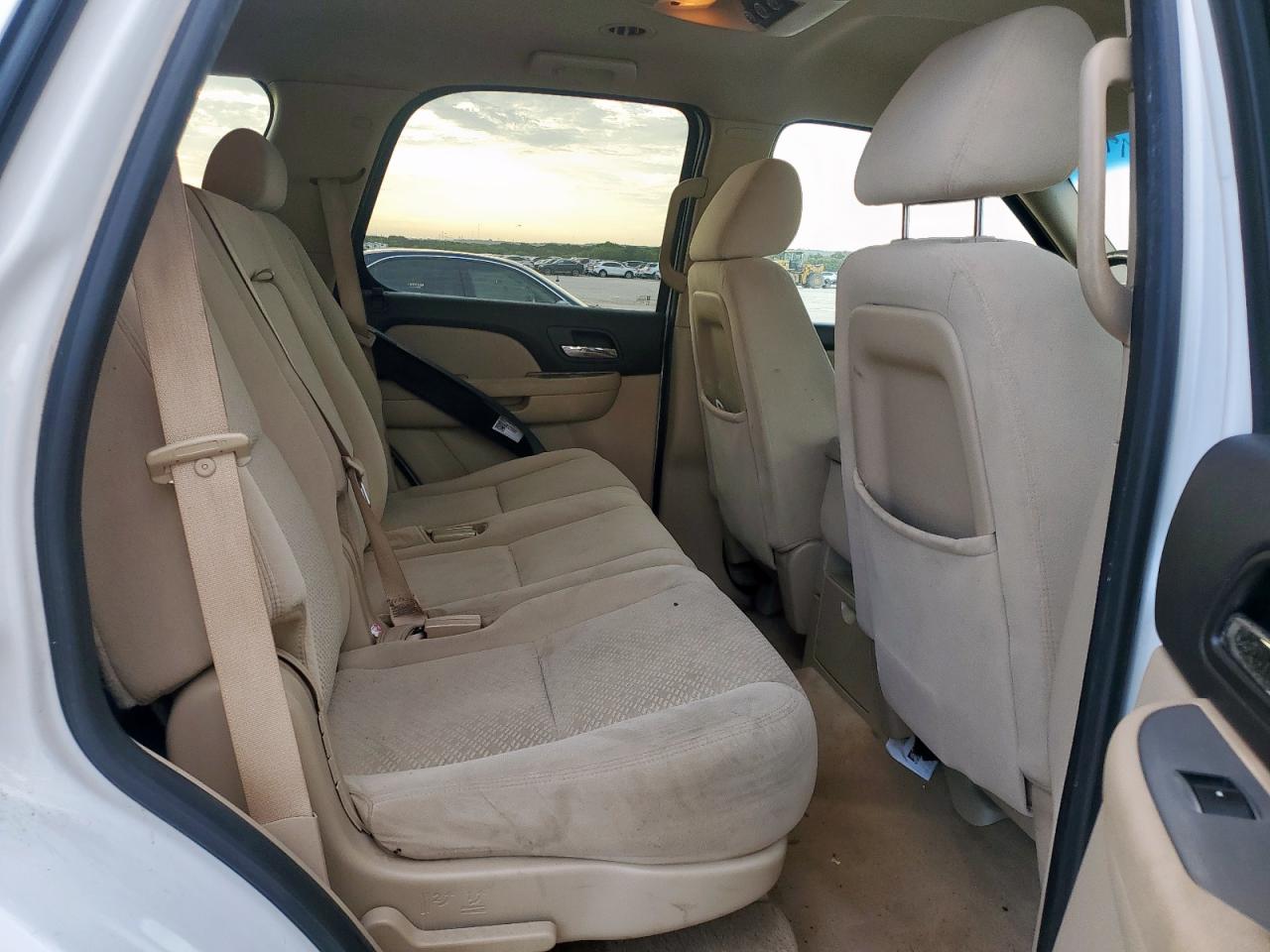 2008 Chevrolet Tahoe C1500 VIN: 1GNFC13C68R274783 Lot: 64990145