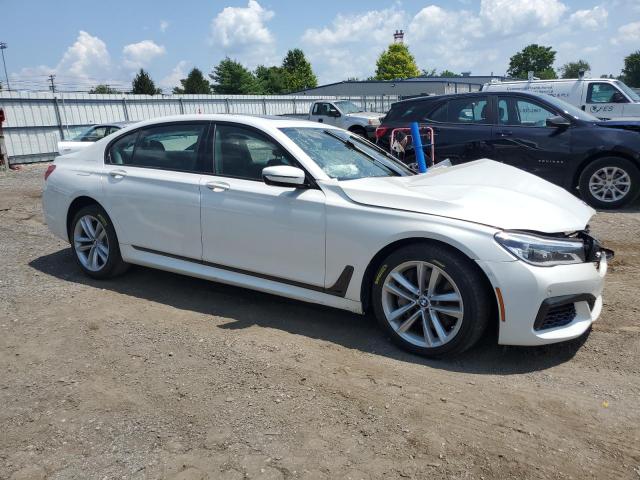  BMW 7 SERIES 2017 Белы