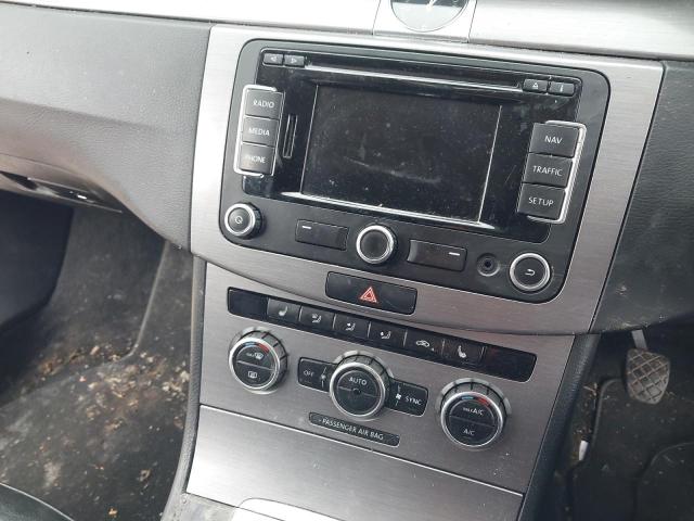 2014 VOLKSWAGEN PASSAT EXE