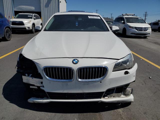  BMW 5 SERIES 2016 Белы