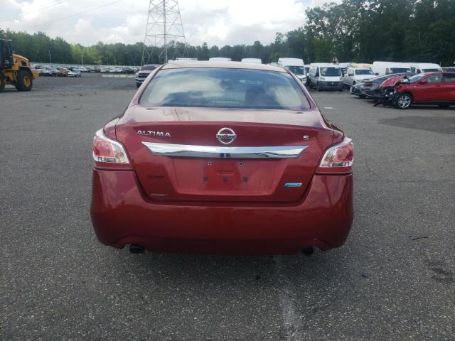 Sedans NISSAN ALTIMA 2013 Czerwony