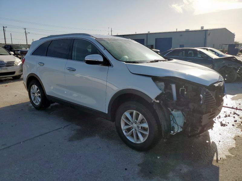  KIA SORENTO 2016 Biały