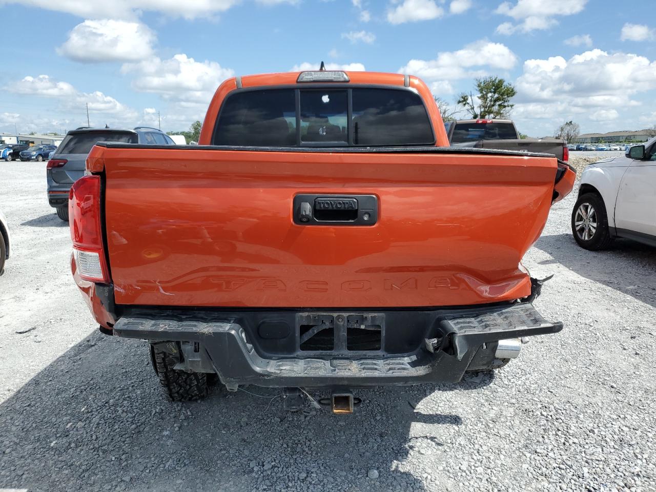 2017 Toyota Tacoma Double Cab VIN: 5TFAX5GN8HX088183 Lot: 65184225
