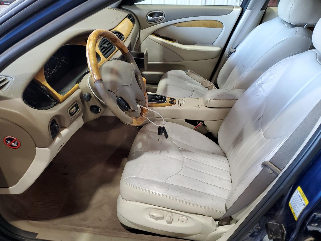 2000 Jaguar S-Type VIN: SAJDA01D8YGL63313 Lot: 63112395