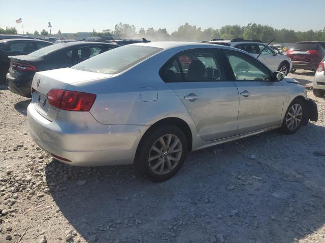  VOLKSWAGEN JETTA 2012 Srebrny