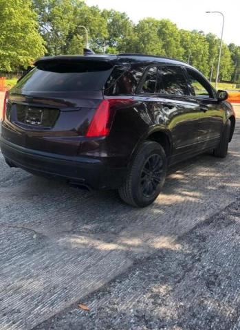  CADILLAC XT5 2018 Fioletowy