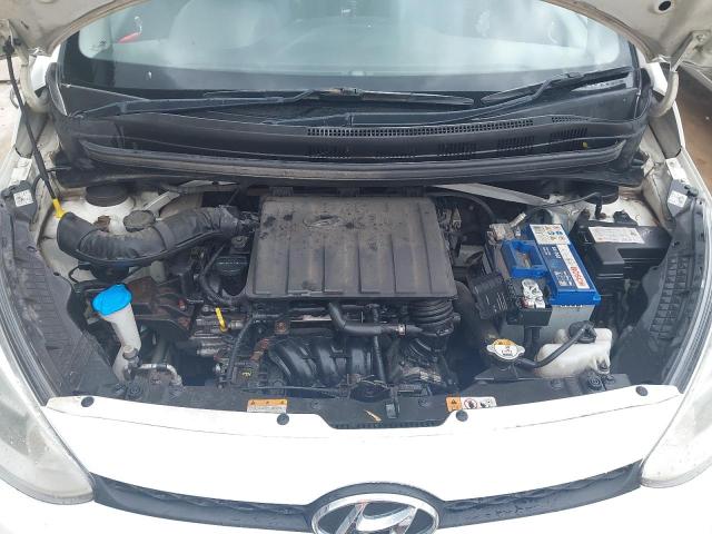 2015 HYUNDAI I10 PREMIU