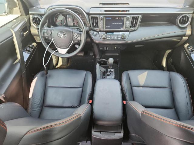  TOYOTA RAV4 2018 Серебристый