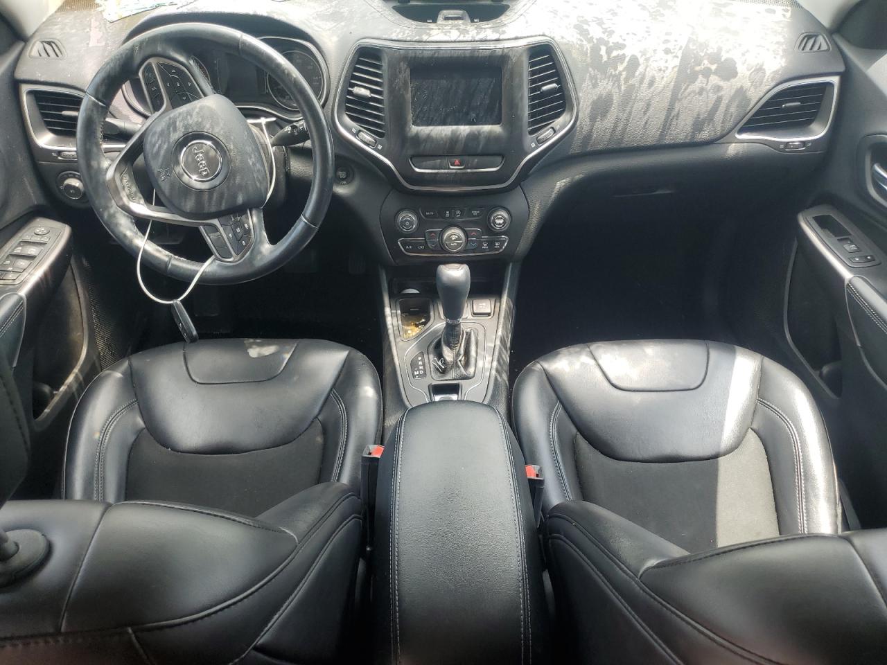 2019 Jeep Cherokee Latitude Plus VIN: 1C4PJLLBXKD220526 Lot: 65184155