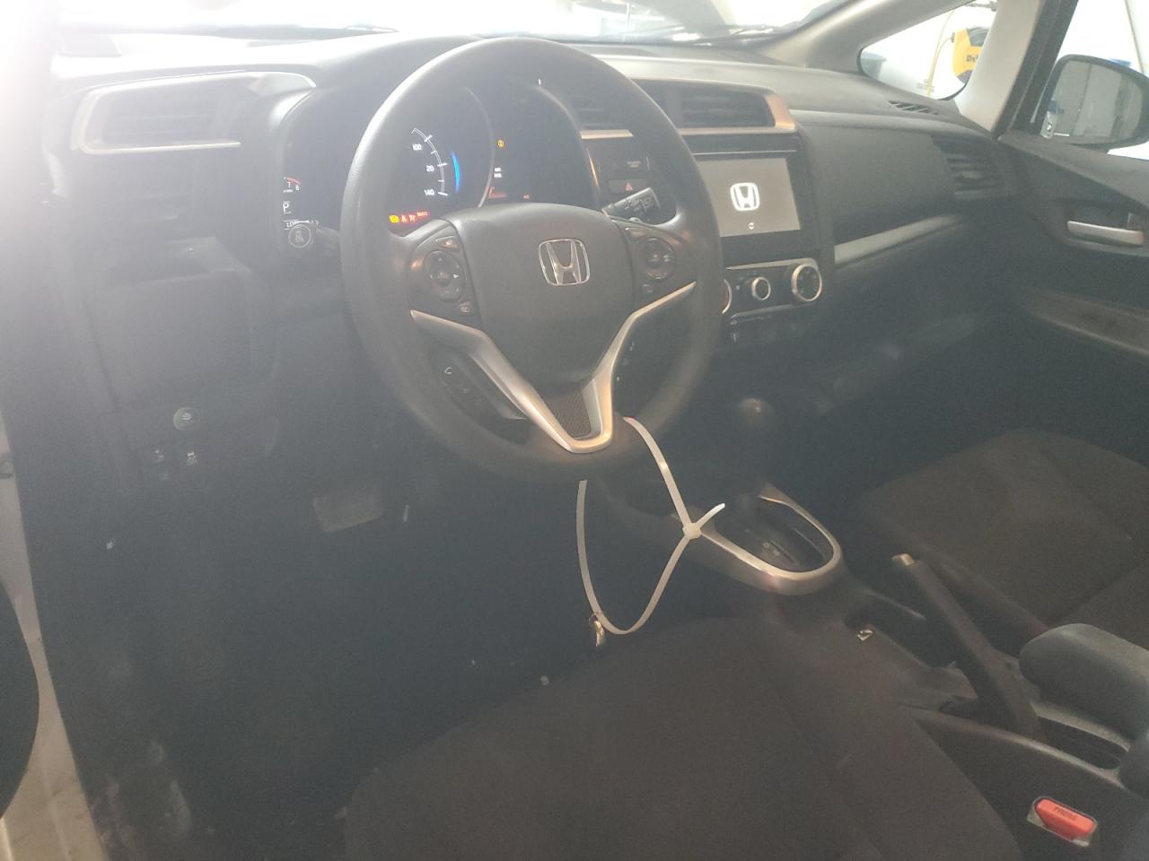 2018 Honda Fit Ex VIN: 3HGGK5H86JM702890 Lot: 76307824